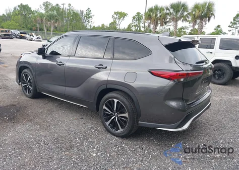 2022 Toyota Highlander Xse z USA, uszkodzony, nr VIN 5TDLZRAH0NS130795